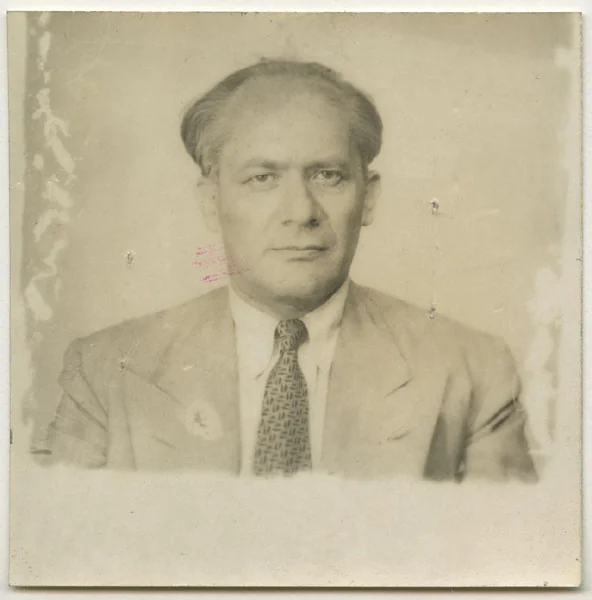 Retrato de Raphael Lemkin conservado en su colección de la American Jewish Historical Society. La fotografía no tiene fecha documentada.