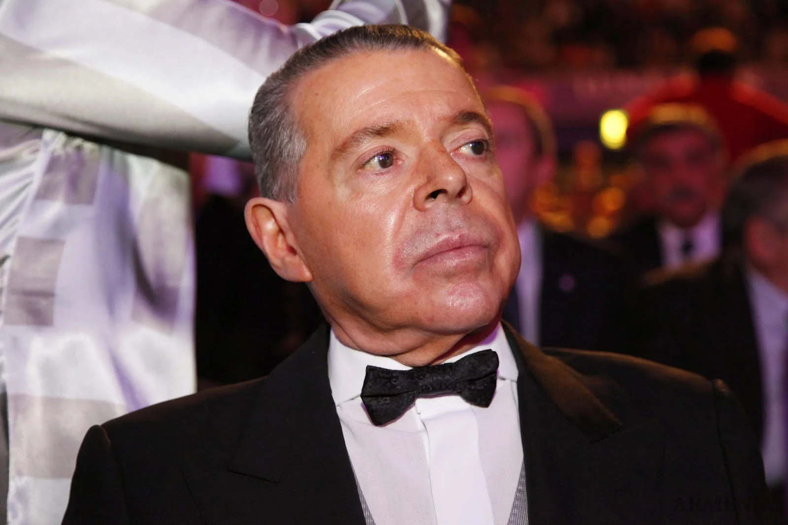 Retrato de Norberto Oyarbide, el juez que dictó en 2011 la sentencia declarativa argentina sobre el Genocidio Armenio. La fecha de la fotografía no está documentada.