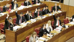 Senado-aprueba-la-ley