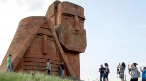 Karabagh monumento