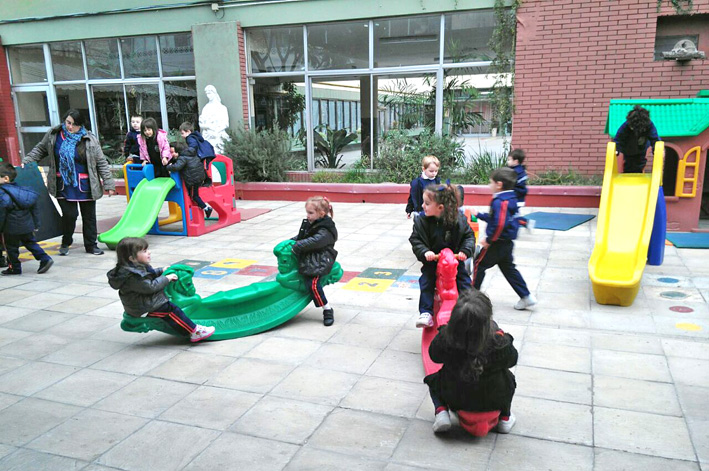 Patio De Un Jardín De Niños