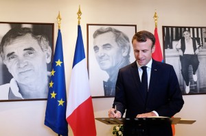 Macron-Dzidzernagapert-3