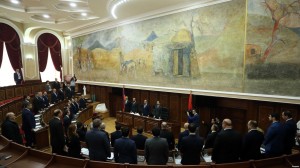 En la reunión see observó un minuto de silencio en memoria de las víctimas.