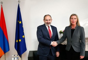 Pashinian-Bélgica-Mogherini